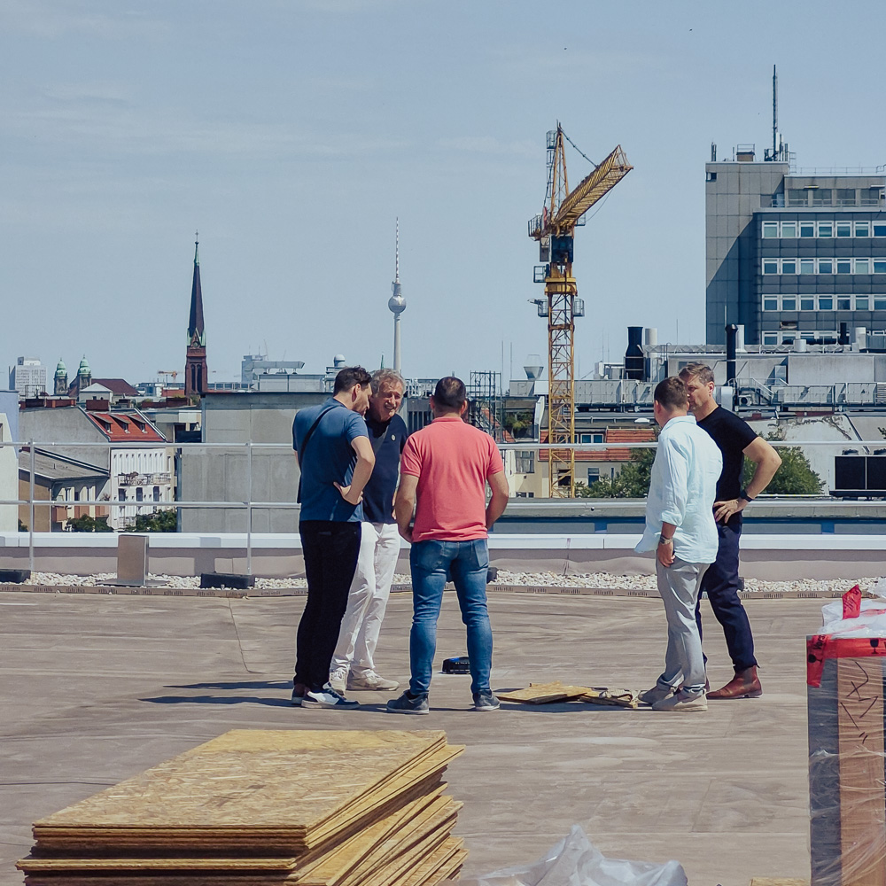 A2025-07_FEHR NEWS_BAUSTELLENBEGEHUNG-1